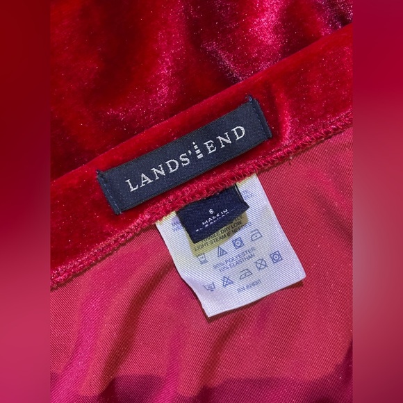 Land’s End - Red Velour Skirt - - Picture 6 of 6